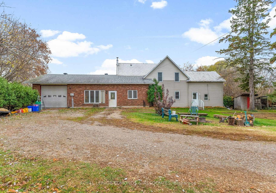 44-alva-drive-whitewater-region-ontario-x12492224