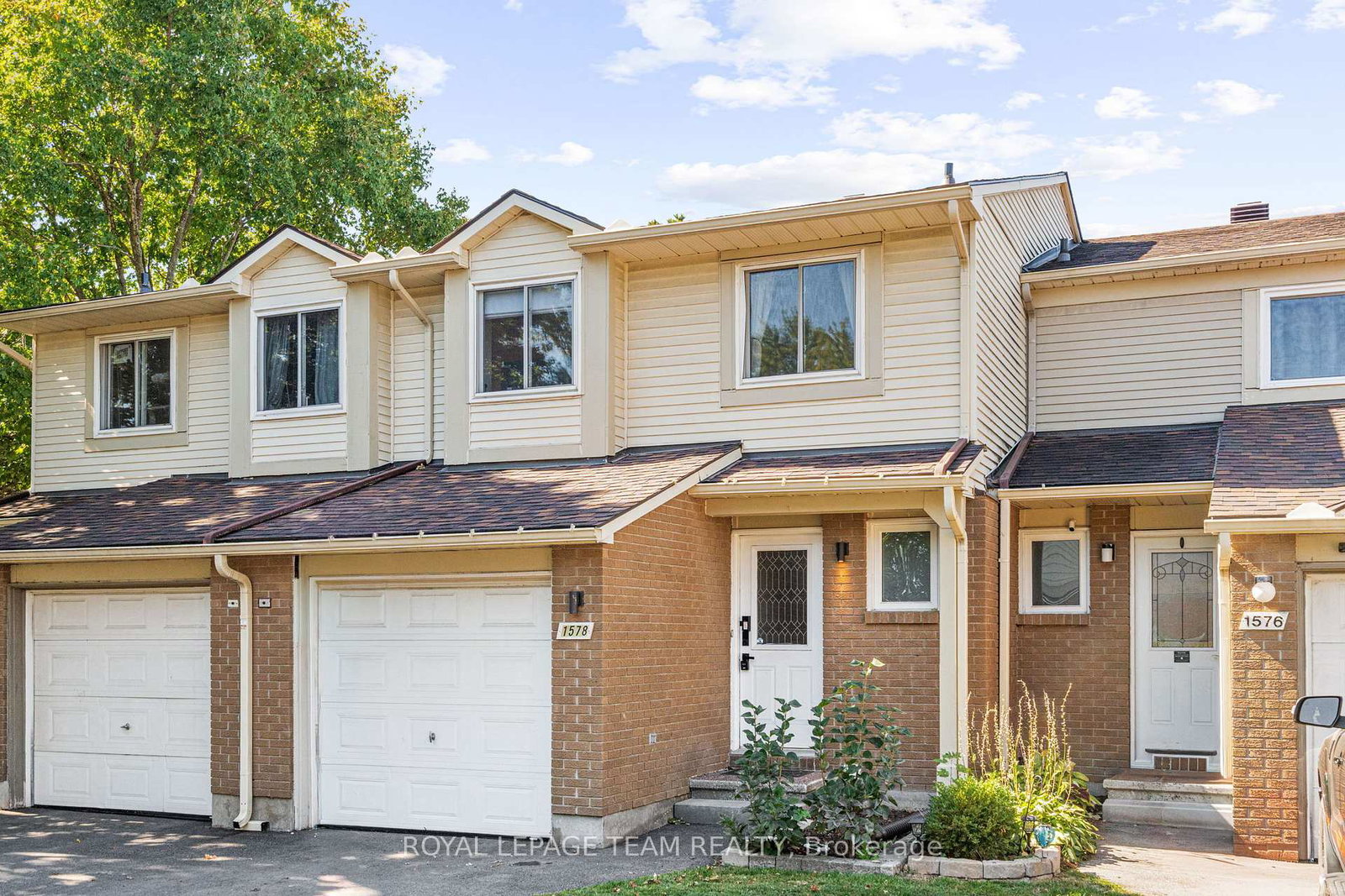 1578-cheevers-crescent-ottawa-ontario-x12492422