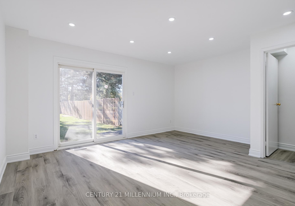 135-chalmers-street-s-cambridge-ontario-x12492532