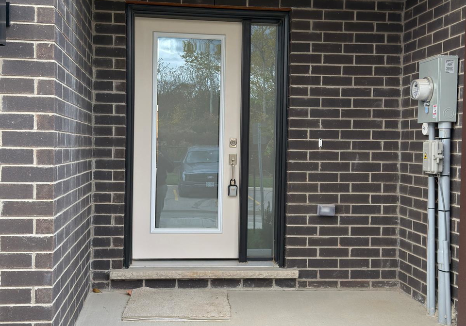 20-oak-forest-common-cambridge-ontario-x12492984