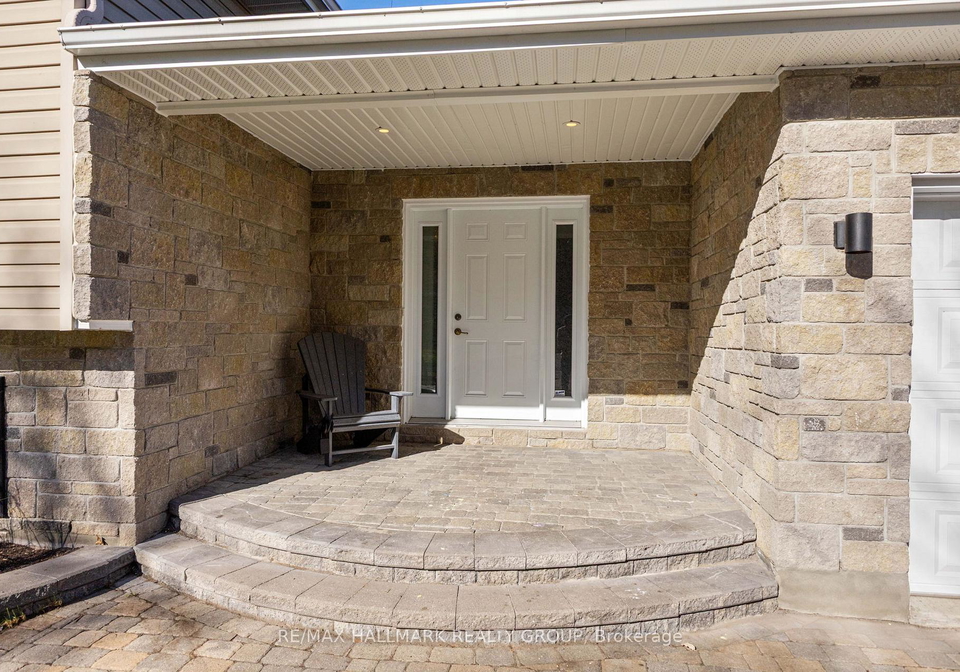 2605-pierrette-drive-ottawa-ontario-x12493056