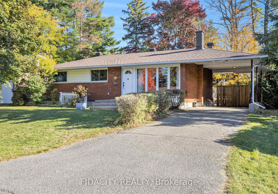 42-stinson-avenue-ottawa-ontario-x12493060
