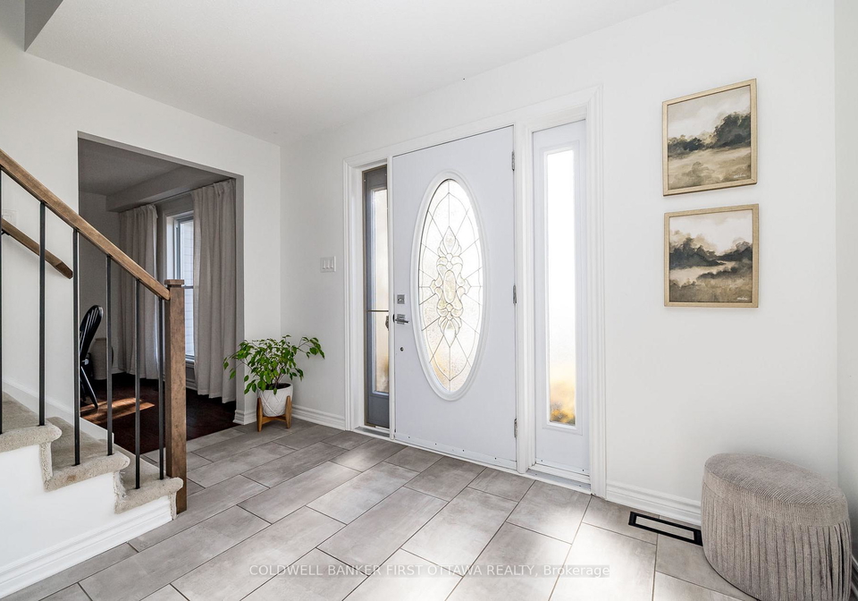 100-manion-heights-crescent-ottawa-ontario-x12493144