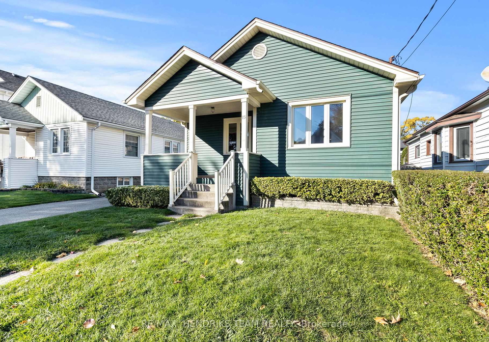 15-stuart-avenue-st-catharines-ontario-x12493336
