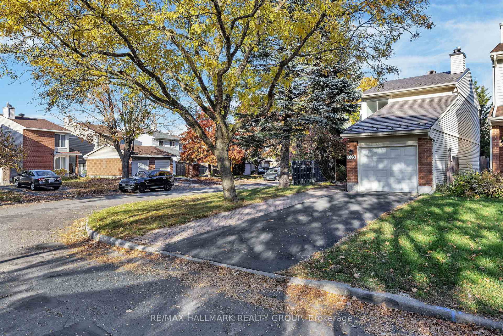 698-malibu-terrace-ottawa-ontario-x12494194