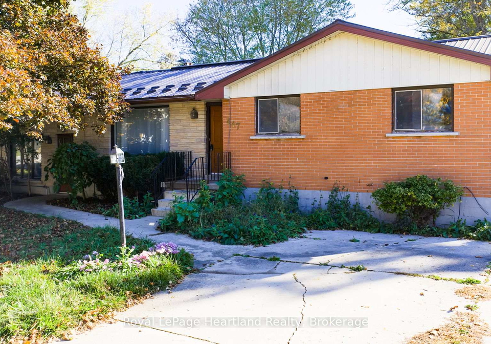 447-shuter-street-north-huron-ontario-x12494386