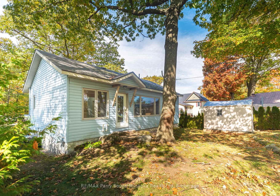 17-adelaide-street-parry-sound-ontario-x12494584