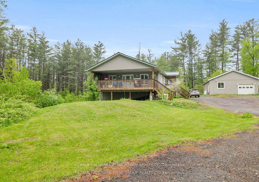 112-moores-road-tweed-ontario-x12494958