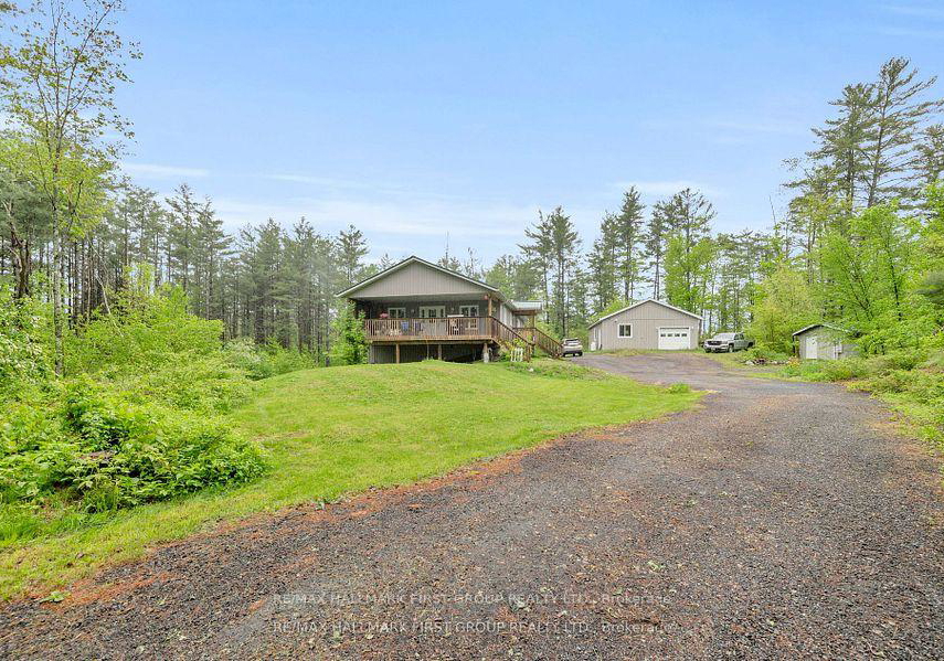 112-moores-road-tweed-ontario-x12494958