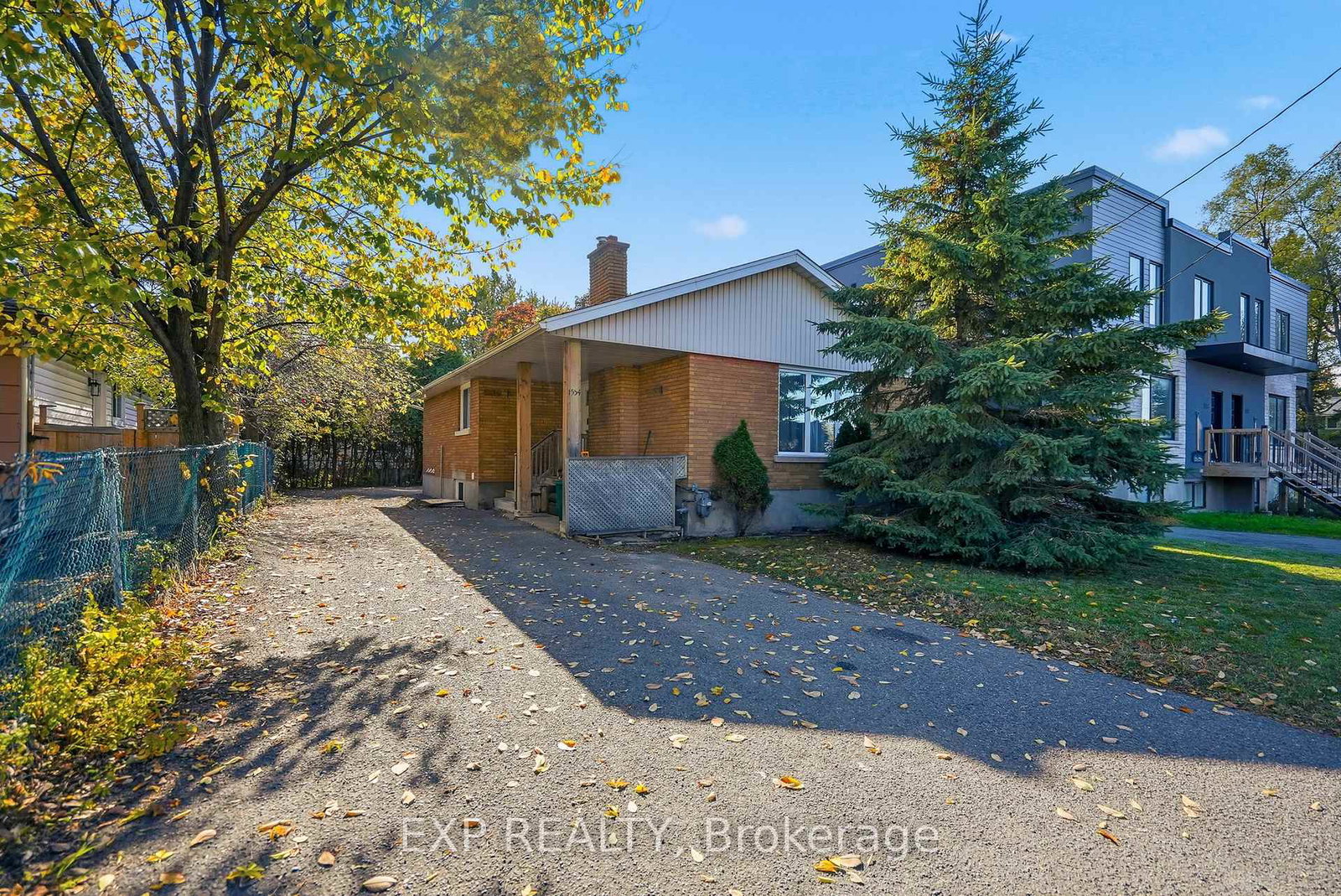 1554-baseline-road-ottawa-ontario-x12495026