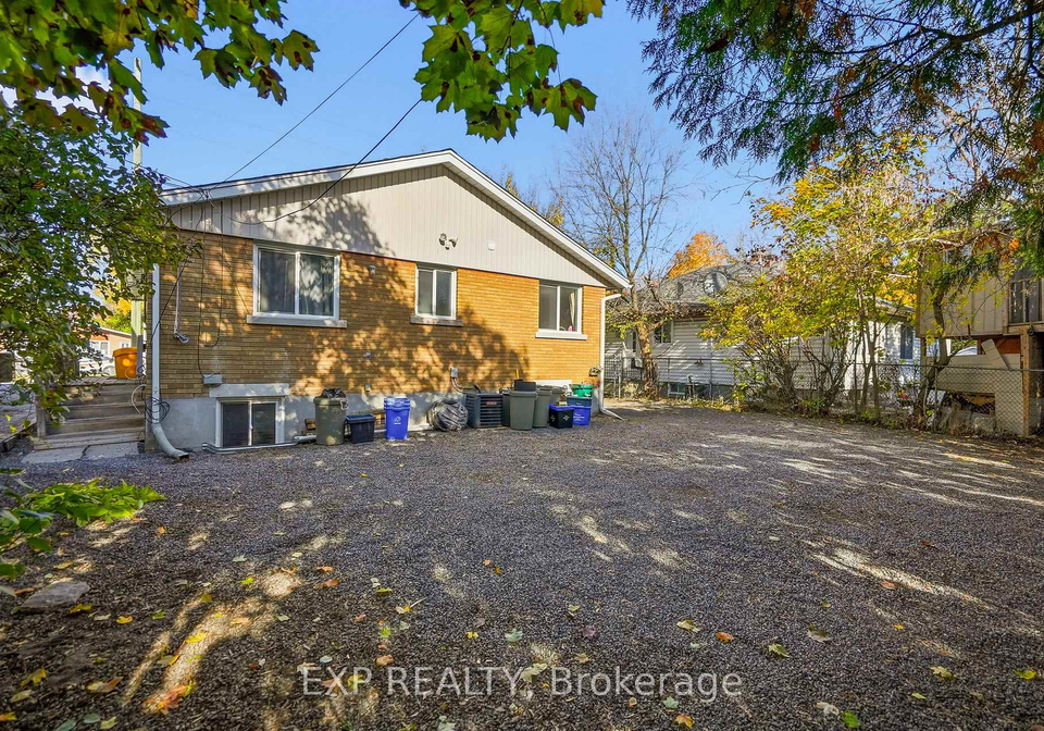 1554-baseline-road-ottawa-ontario-x12495026