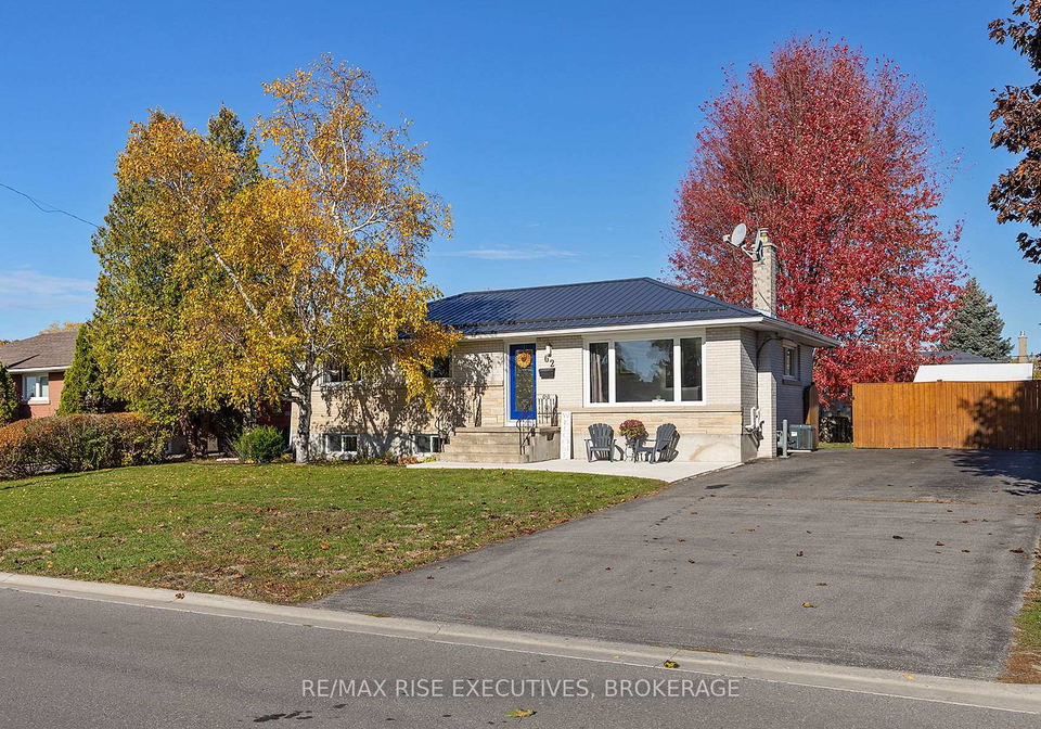62-briscoe-street-loyalist-ontario-x12495078