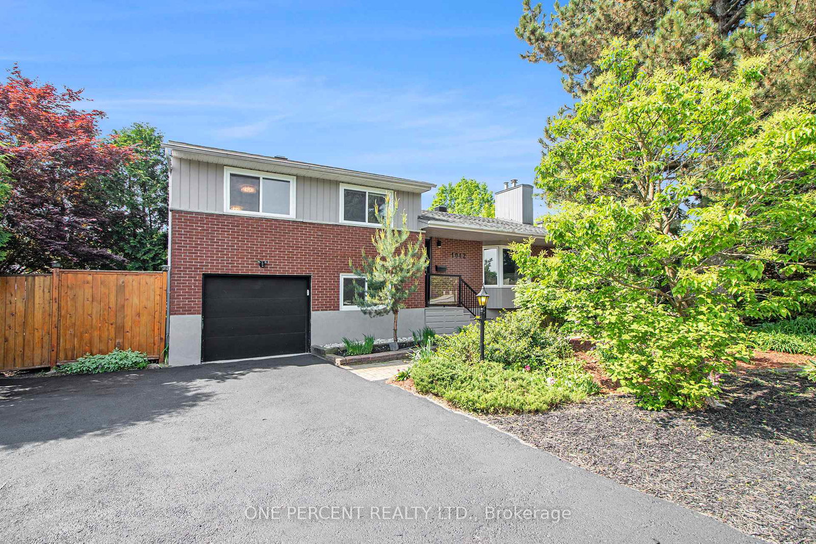 1042-harkness-avenue-ottawa-ontario-x12495224