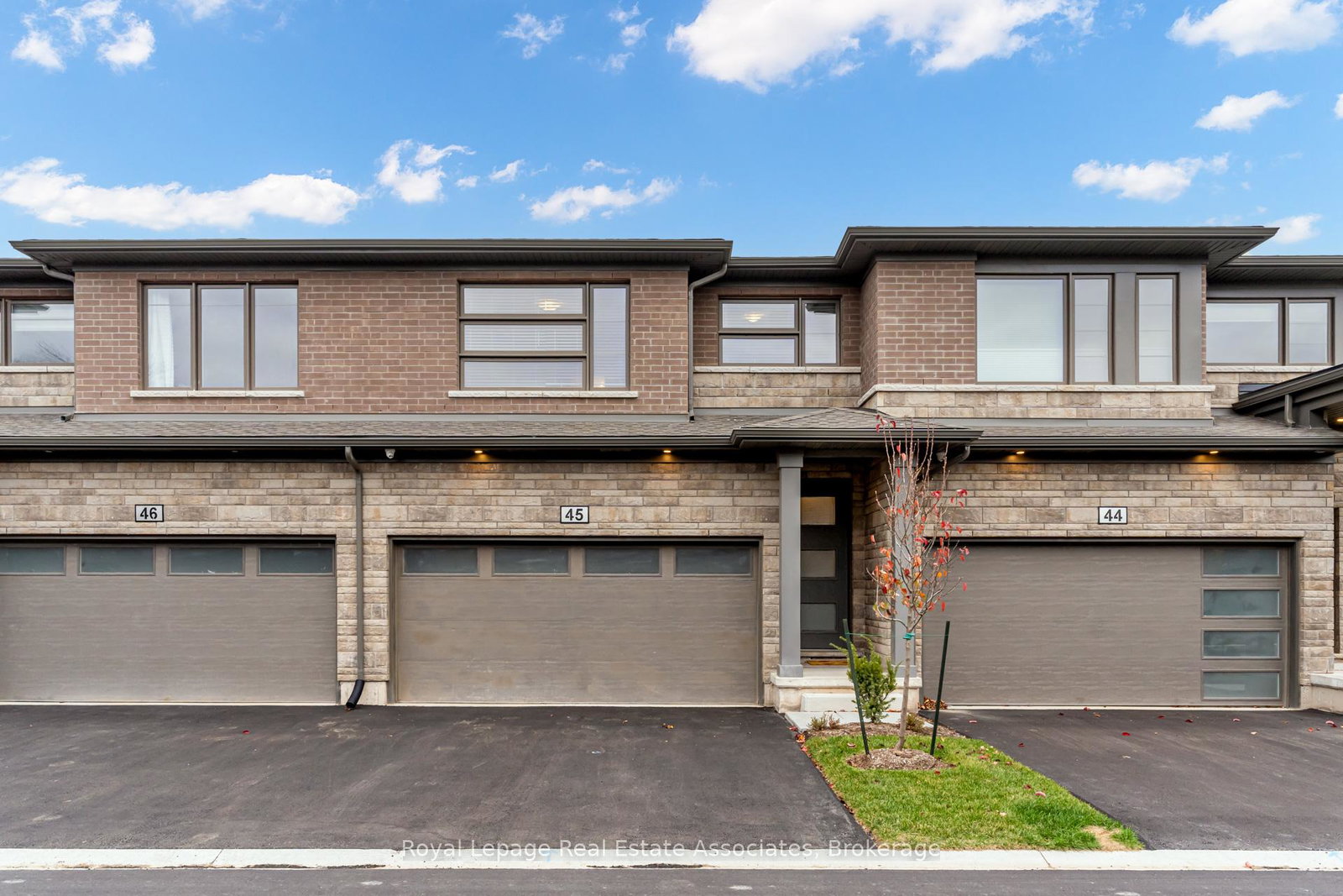 4552-portage-road-niagara-falls-ontario-x12495534