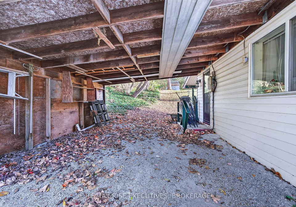 10-william-street-rideau-lakes-ontario-x12495618