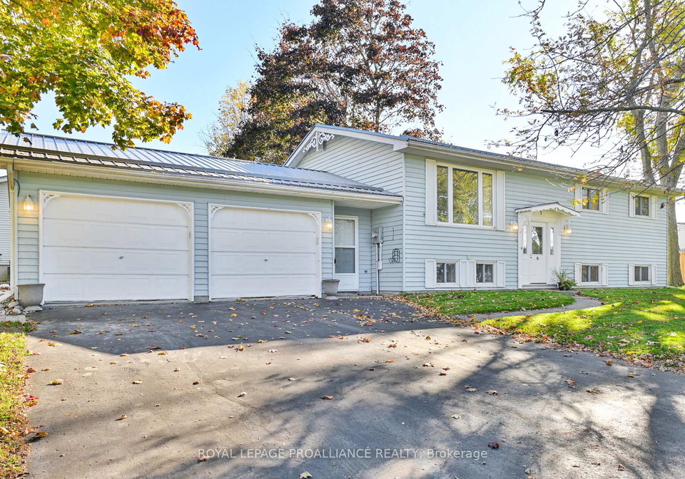1-queen-street-w-brighton-ontario-x12495696