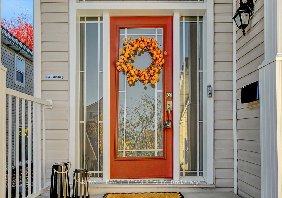 100-calaveras-avenue-ottawa-ontario-x12495716