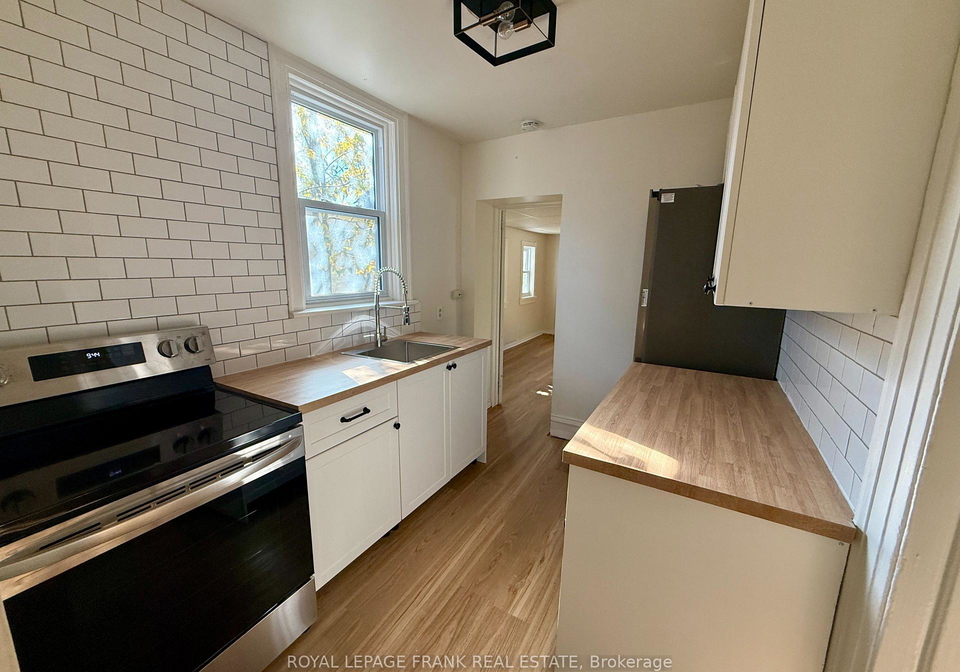 1201-kenneth-avenue-peterborough-ontario-x12495956