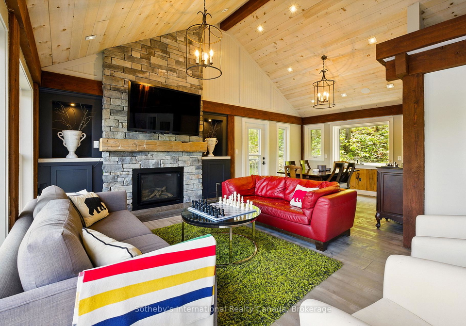 6394-go-home-lake-shore-georgian-bay-ontario-x12496144