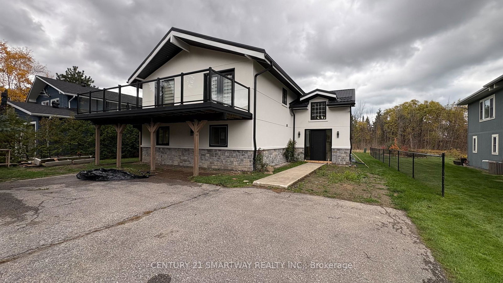 107-campbell-crescent-blue-mountains-ontario-x12496422