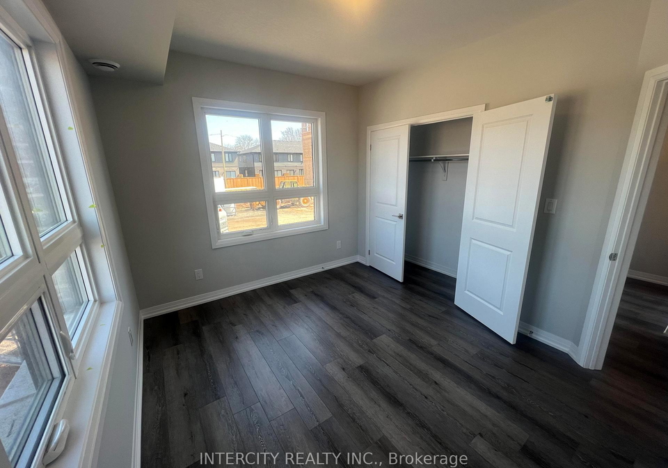 6705-cropp-street-niagara-falls-ontario-x12496494
