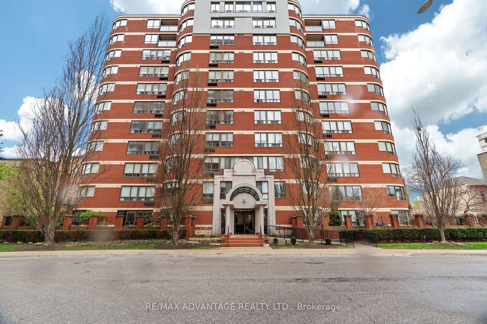 7-picton-street-london-east-ontario-x12496542