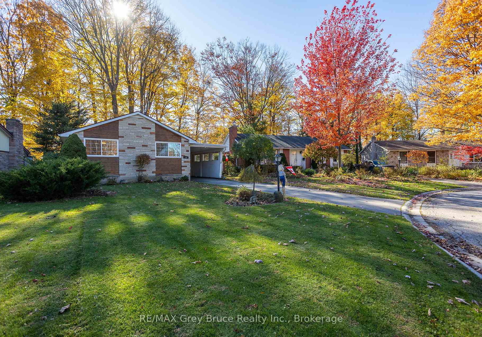 242-6th-avenue-e-owen-sound-ontario-x12496874