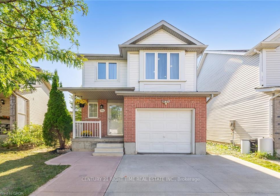525-chablis-drive-e-waterloo-ontario-x12497100