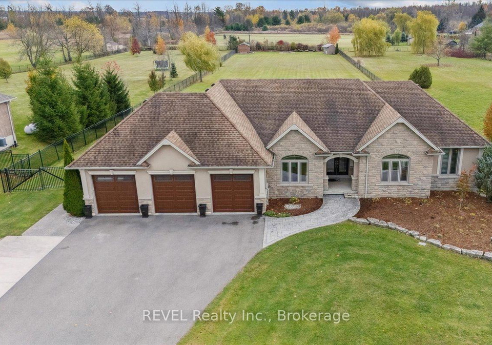1330-concession-6-road-w-hamilton-ontario-x12497382