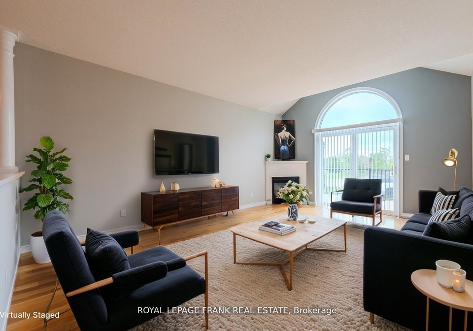 9-eglington-street-kawartha-lakes-ontario-x12497442