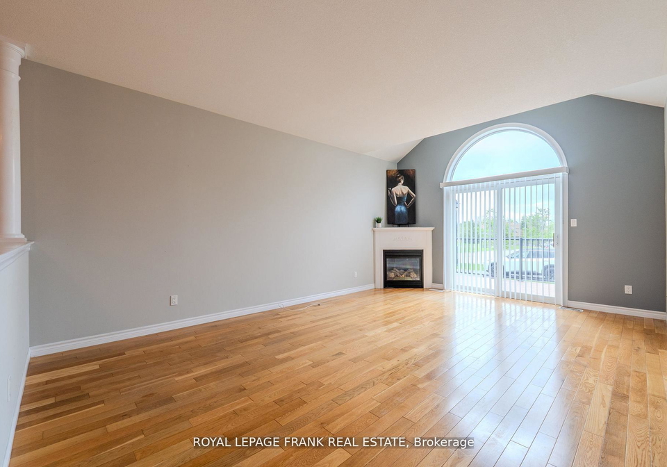 9-eglington-street-kawartha-lakes-ontario-x12497442