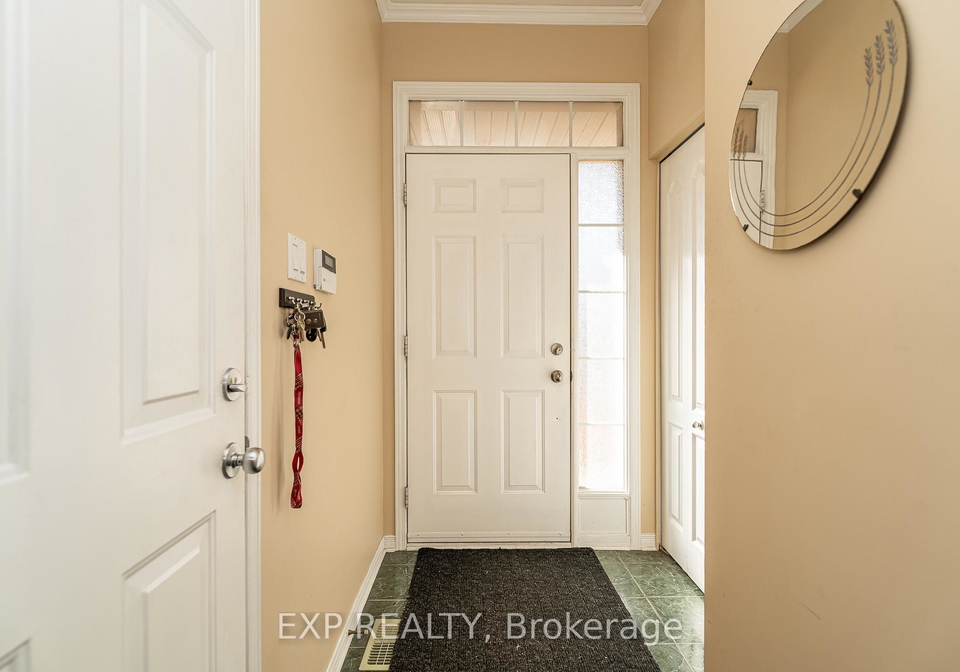 342-freedom-private-ottawa-ontario-x12497670