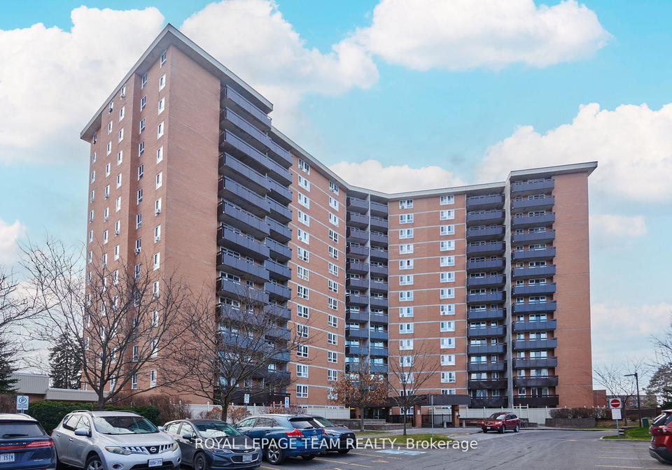 2000-jasmine-crescent-beacon-hill-north-south-and-area-ottawa-ontario-x12498010