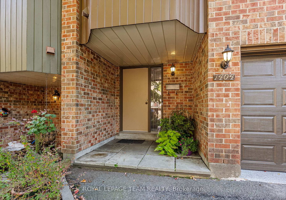 1404-forge-street-ottawa-ontario-x12498316