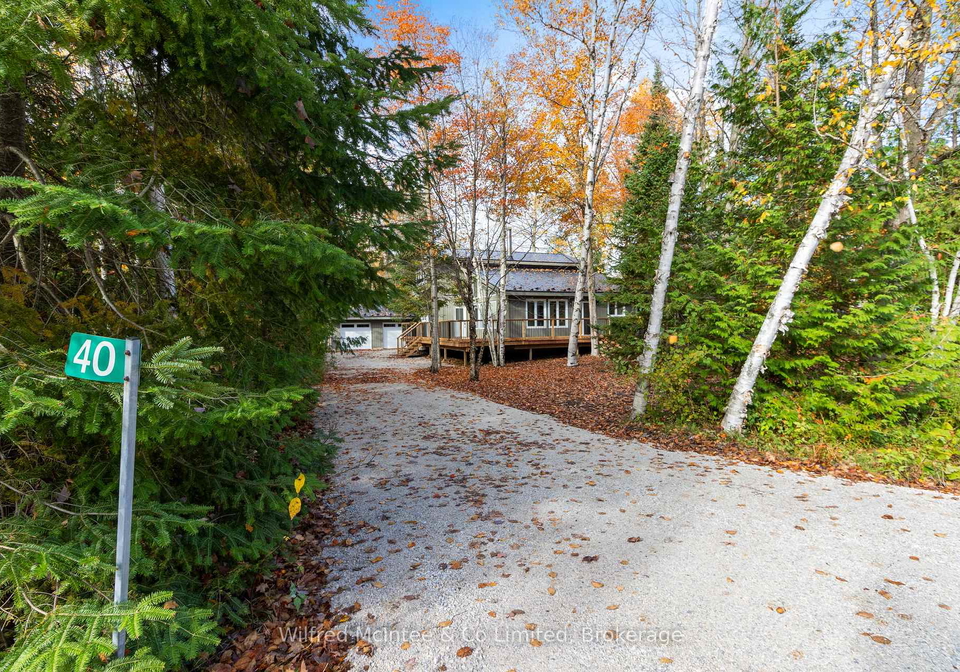 40-rolling-hills-drive-south-bruce-peninsula-ontario-x12498376
