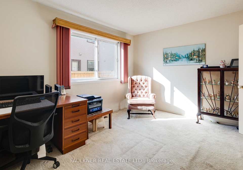 1807-brousseau-crescent-ottawa-ontario-x12498970