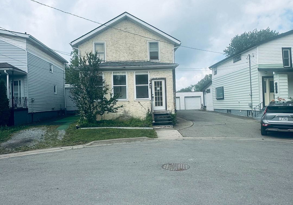 4299-second-avenue-niagara-falls-ontario-x12499290