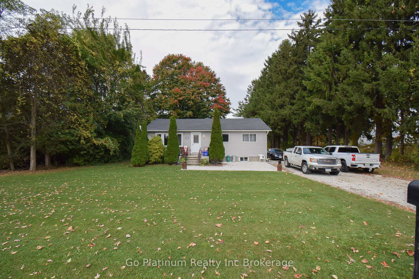 23092-pioneer-line-west-elgin-ontario-x12499594