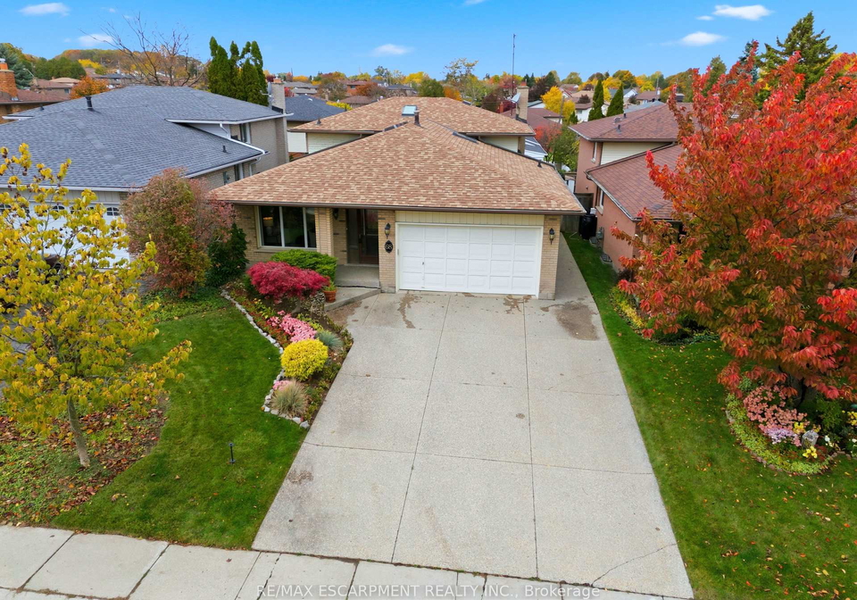 68-firenze-street-hamilton-ontario-x12499662