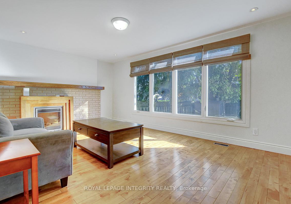 1142-elmlea-drive-ottawa-ontario-x12499840