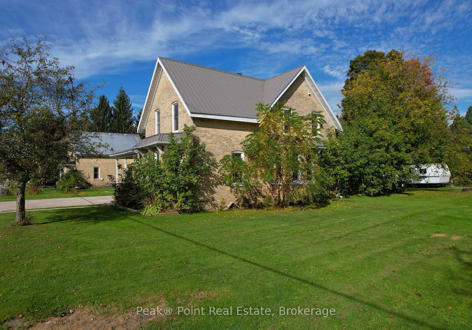 24-queen-street-e-south-bruce-peninsula-ontario-x12500162