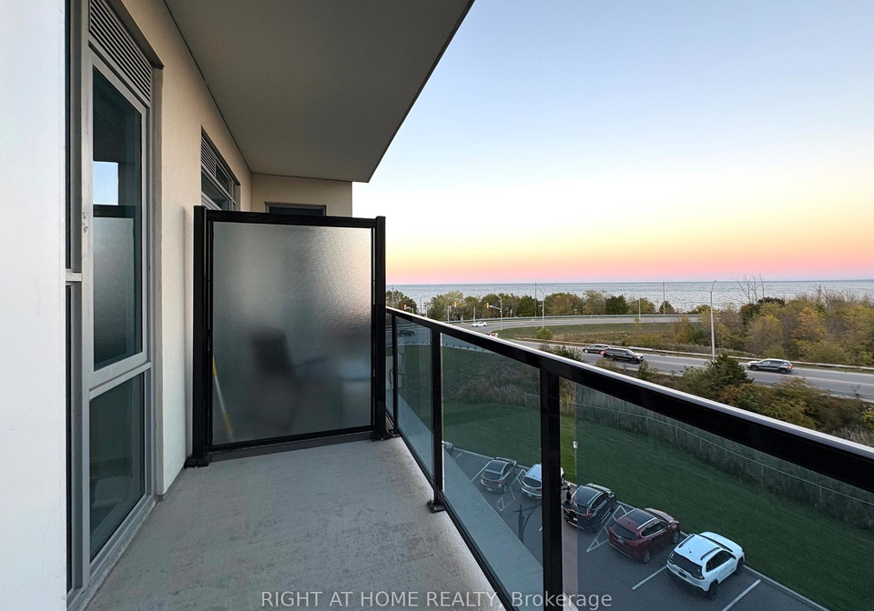16-concord-place-grimsby-ontario-x12500330