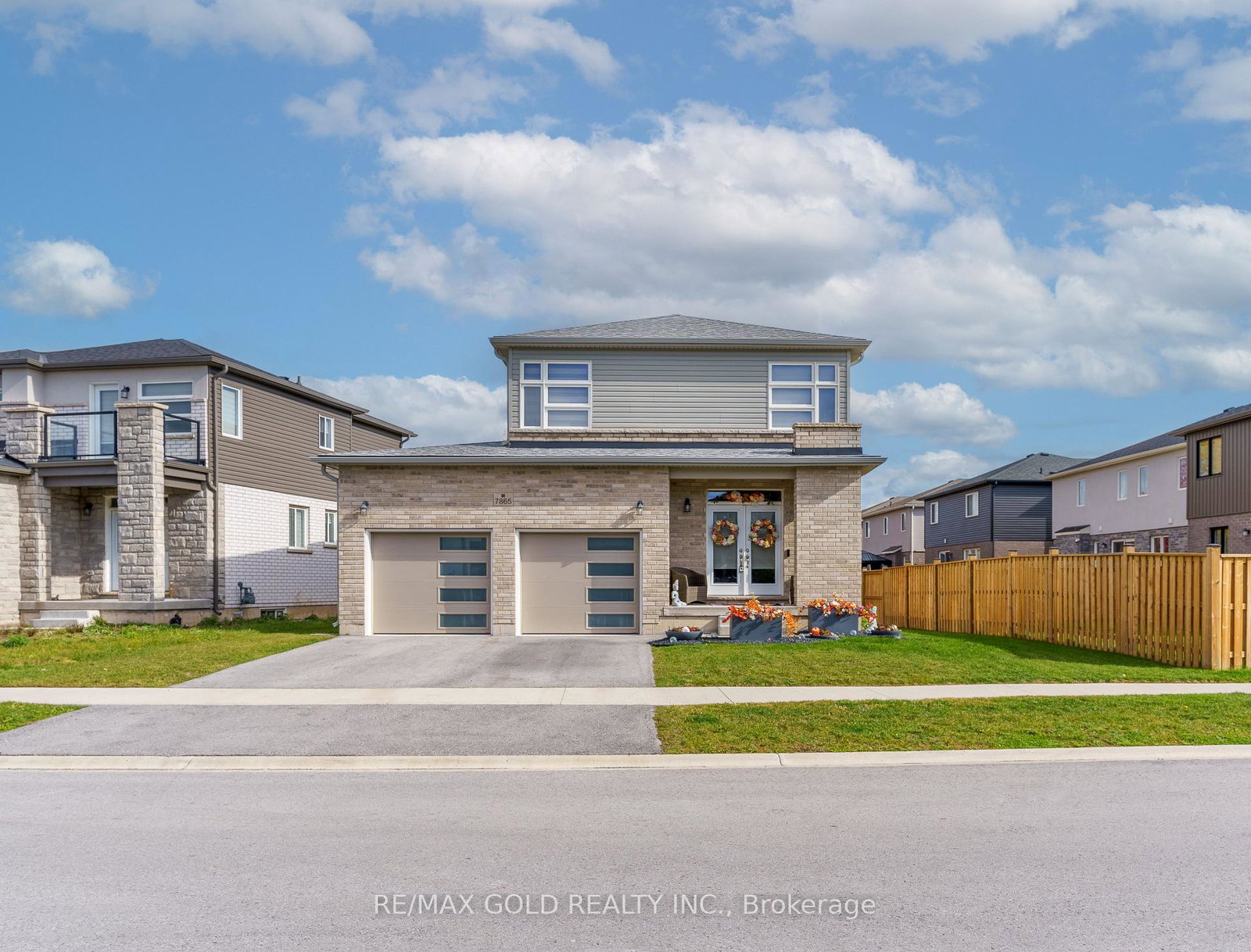 7865-seabiscuit-drive-niagara-falls-ontario-x12500478