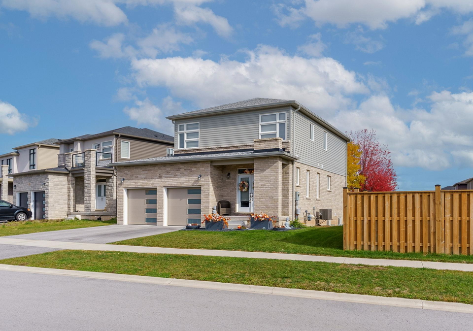 7865-seabiscuit-drive-niagara-falls-ontario-x12500478