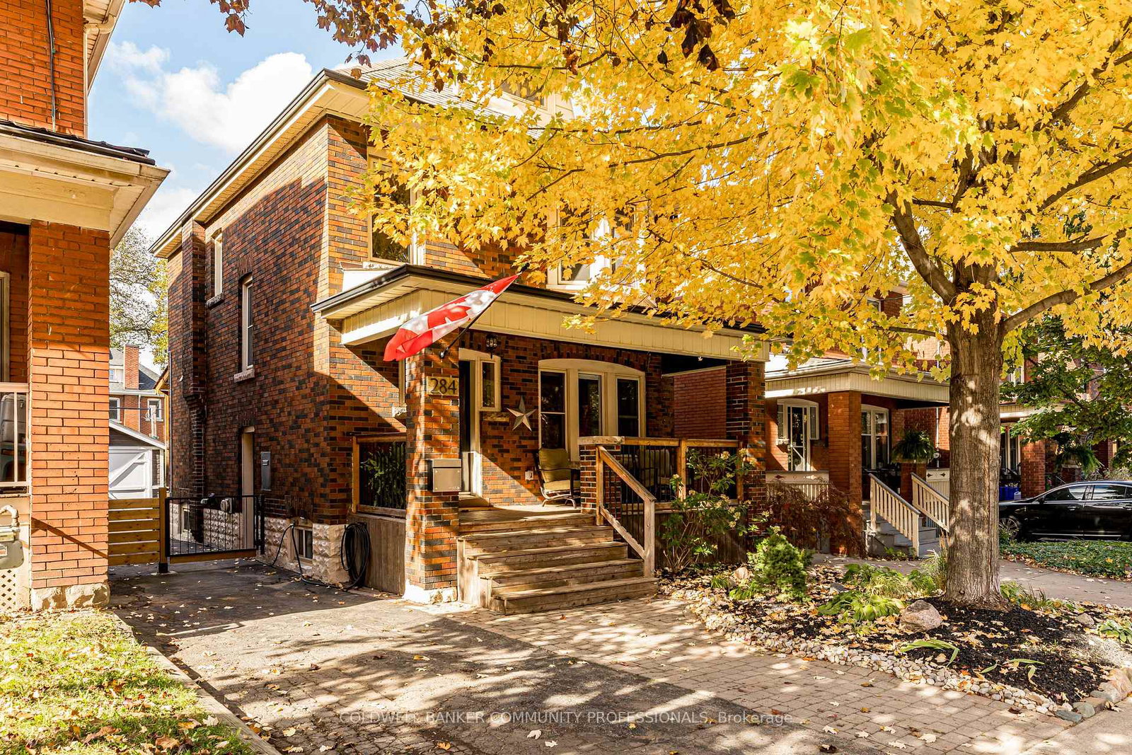 284-houghton-avenue-s-hamilton-ontario-x12501596