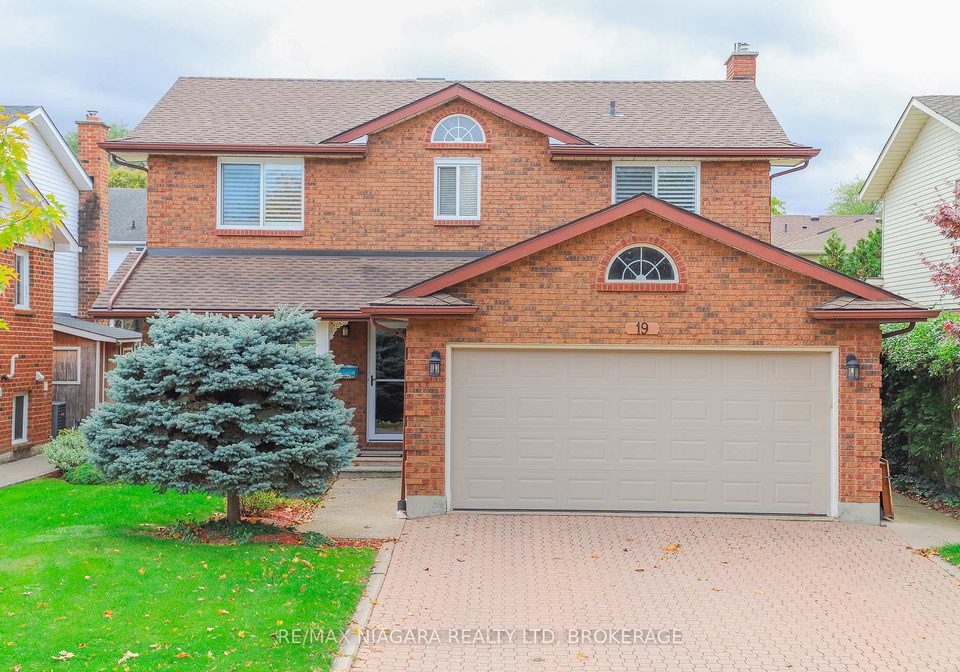 19-elderwood-drive-st-catharines-ontario-x12502336