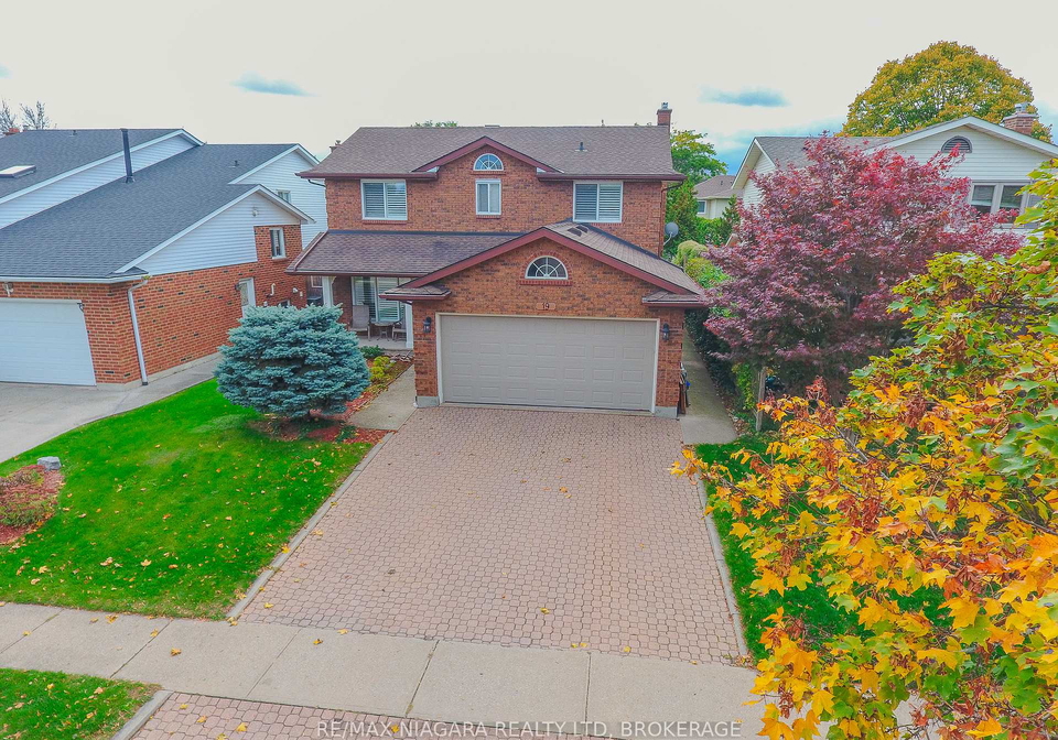 19-elderwood-drive-st-catharines-ontario-x12502336