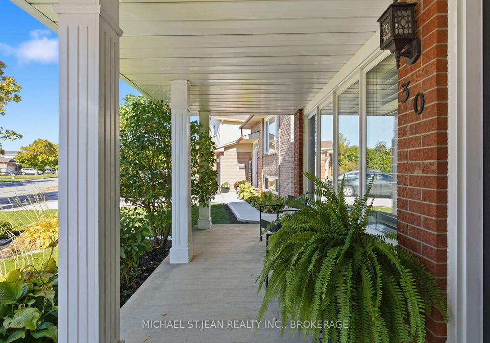 30-capri-street-thorold-ontario-x12502494