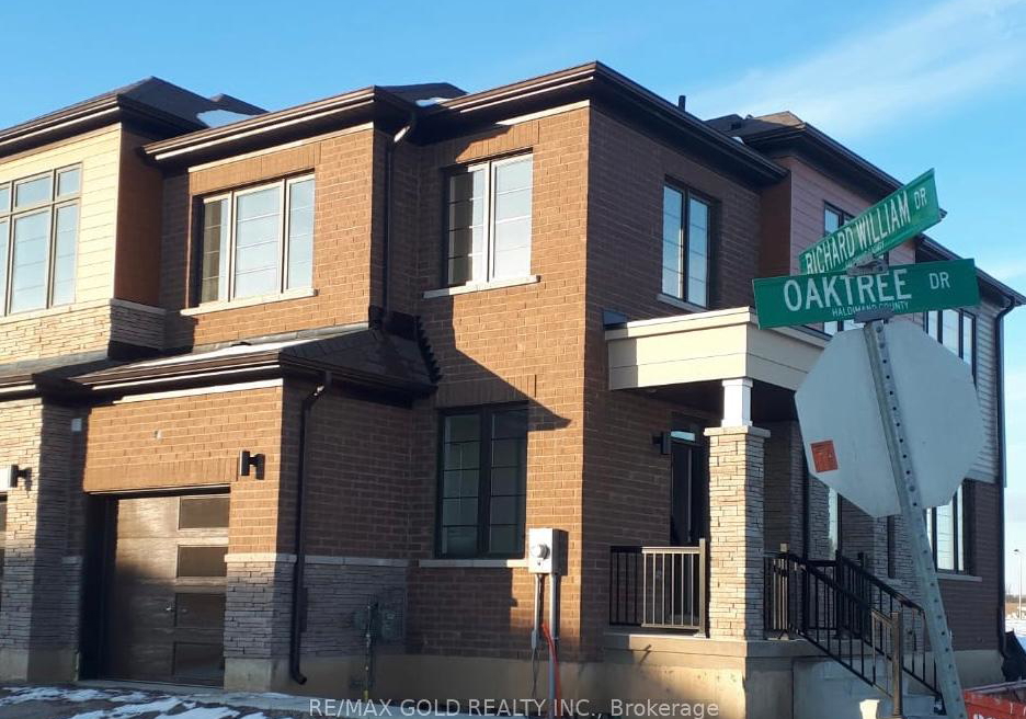 32-oaktree-drive-haldimand-ontario-x12502692