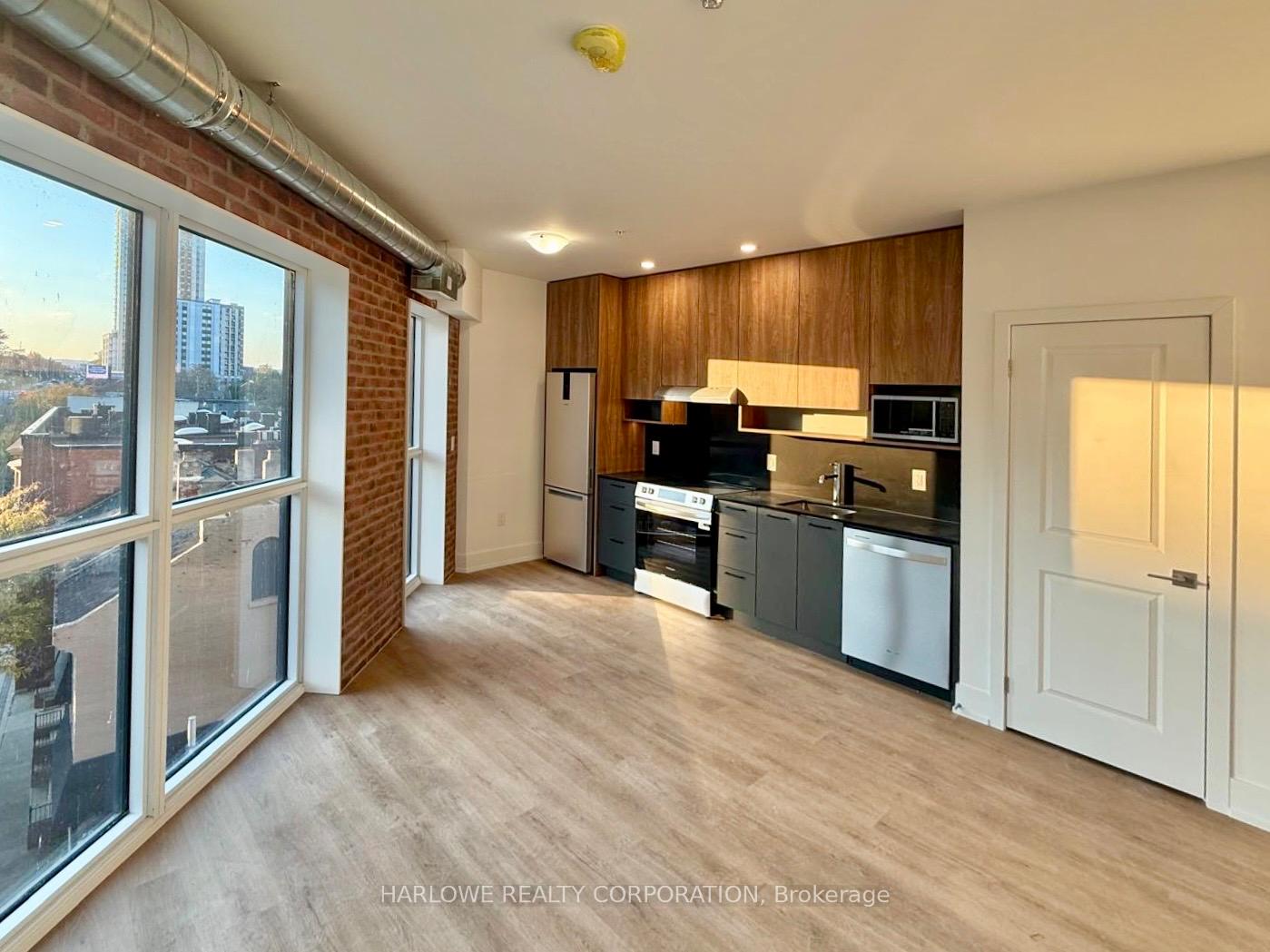 206-king-street-w-hamilton-ontario-x12503076